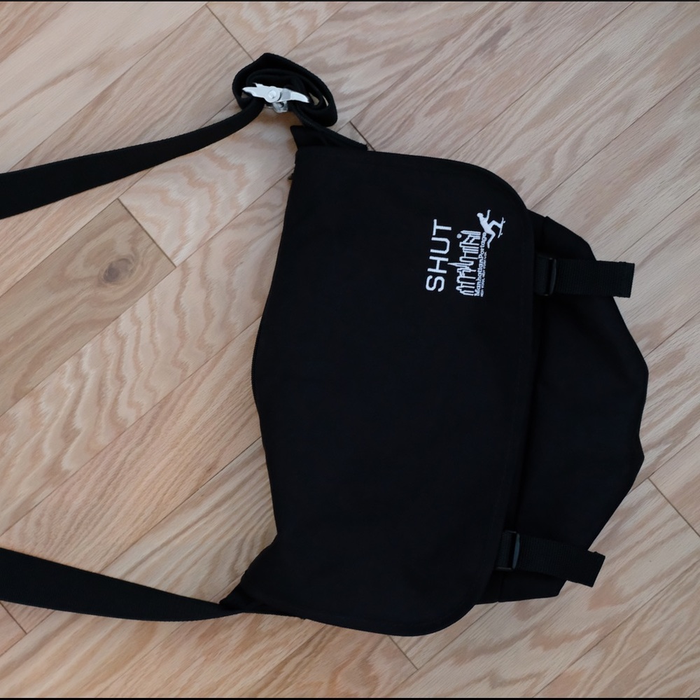 Manhattan Portage messenger back